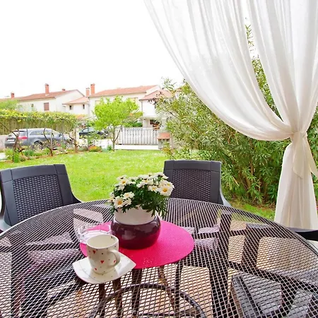 Suzi Valdebek Apartman