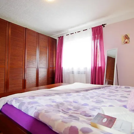 Apartmán Suzi Valdebek Pula