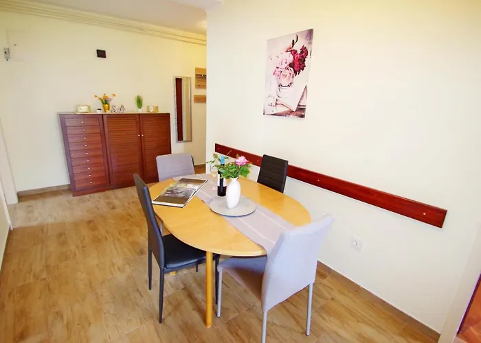Suzi Valdebek Apartament