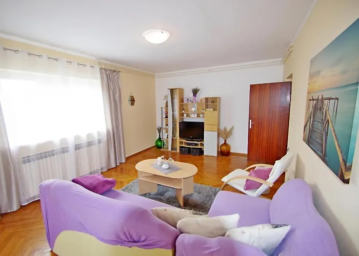 Suzi Valdebek Apartament Pula
