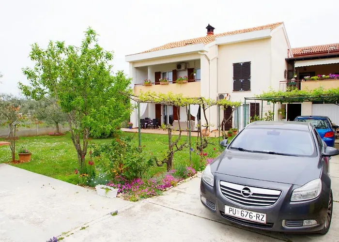 Apartament Suzi Valdebek *